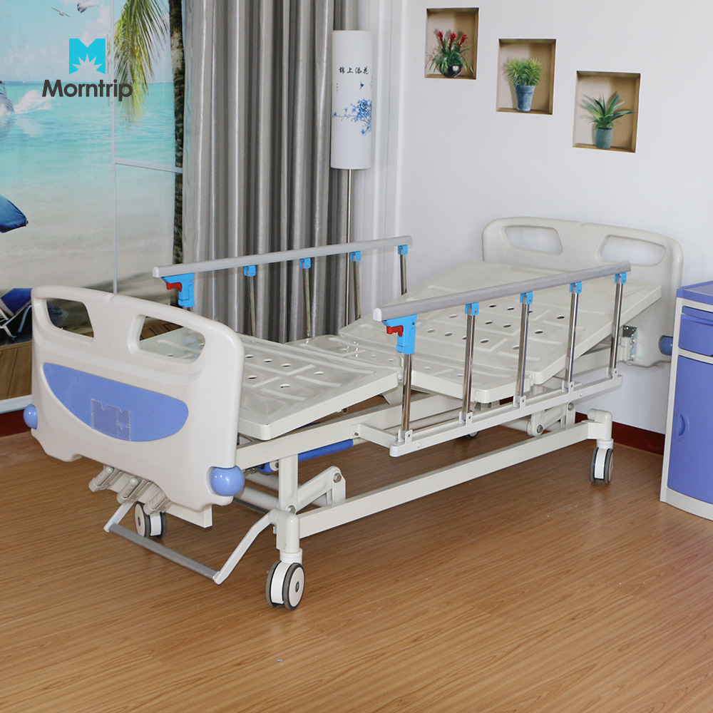 2 Functions 2 Crank Aluminum Side Rails Manual Adjustable Fowler Bariatric Patient Hospital Bed